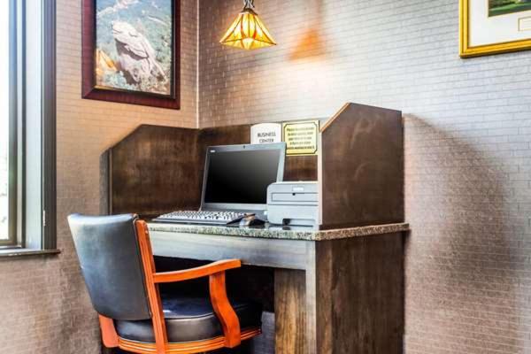 Quality Inn Black Mountain Ngoại thất bức ảnh